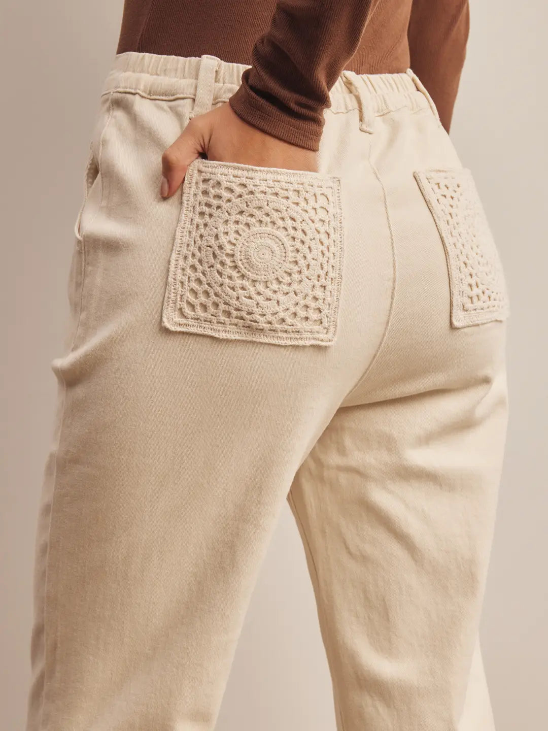 Crochet Pocket Stretch Flare Pants- Cream