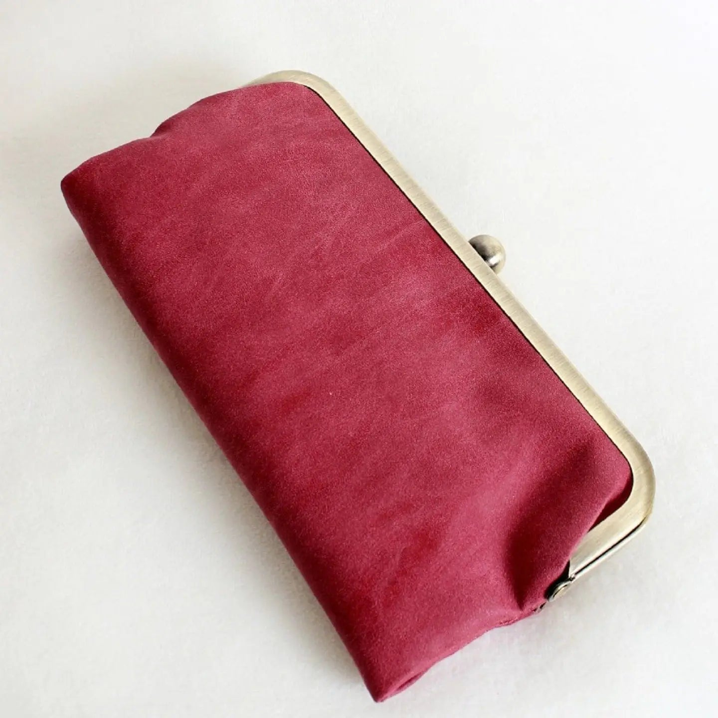 Karen Kiss Lock Clutch Bag