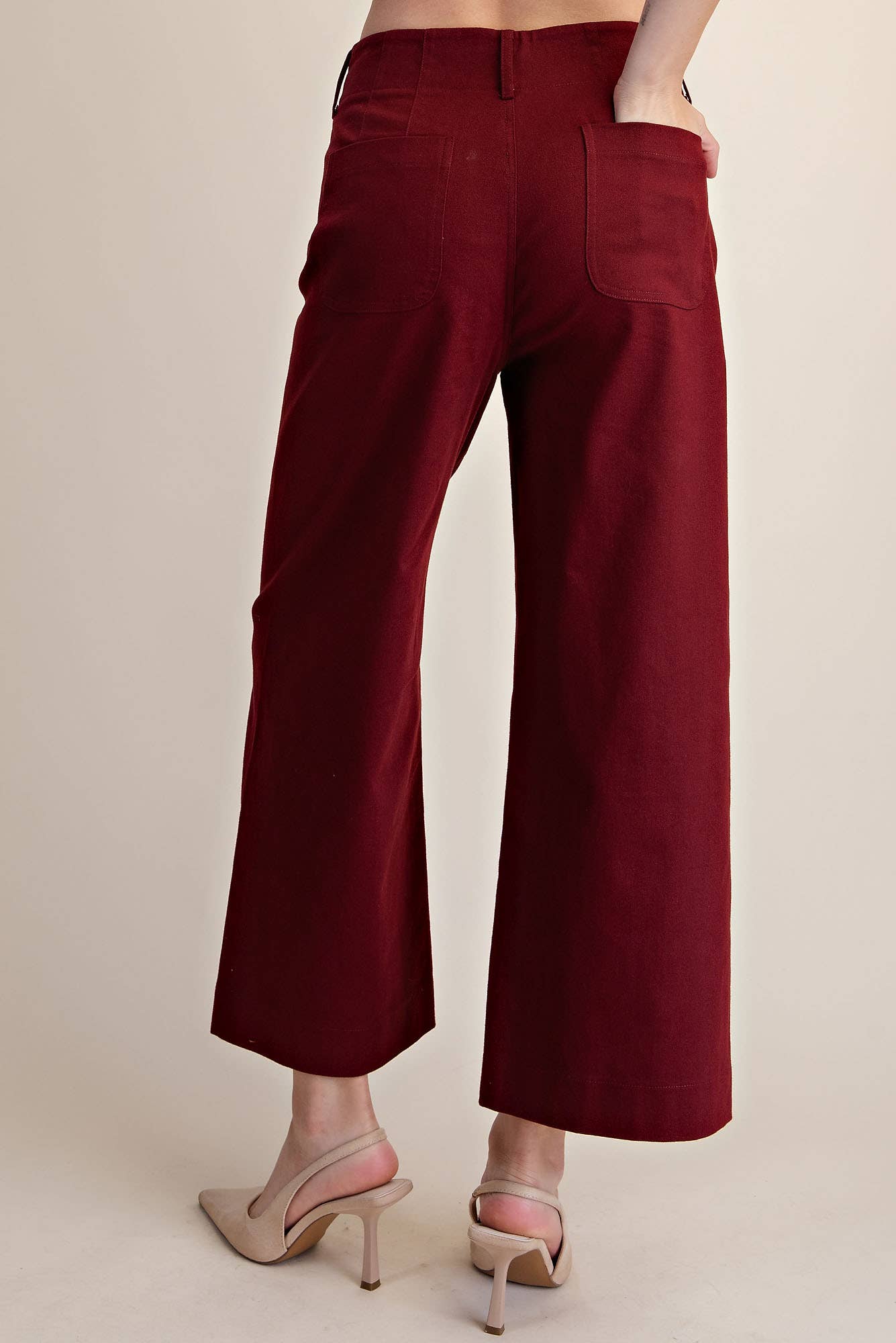 Cropped Scallop Pocket Detail Wide-Leg Pants- Burgundy