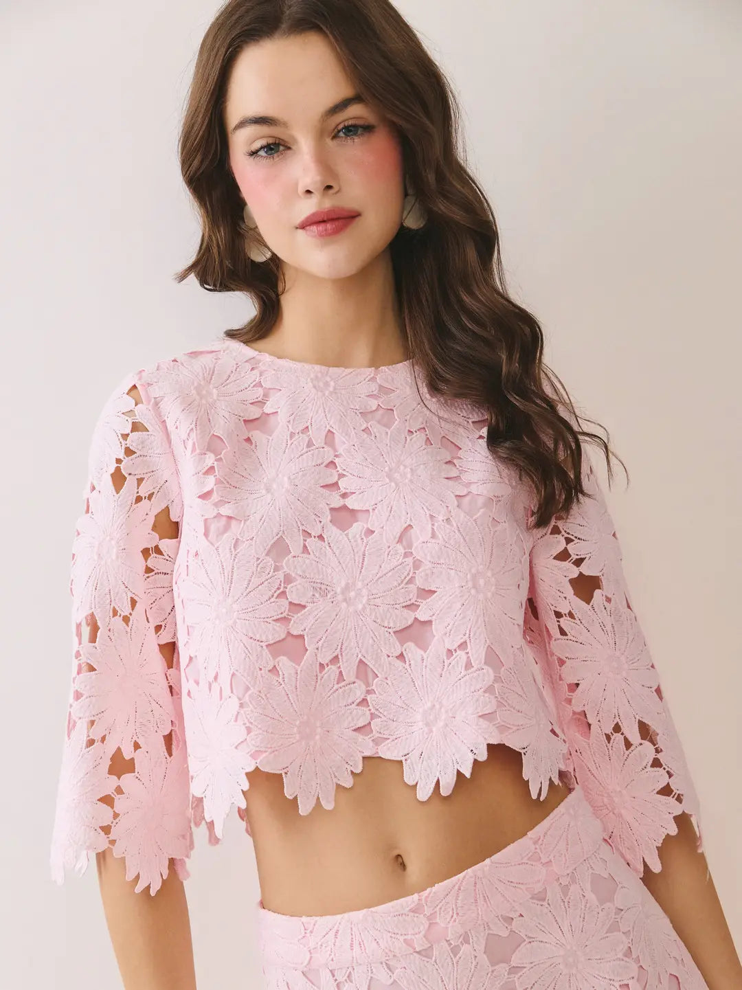 Floral Lace Cropped Top- Pink