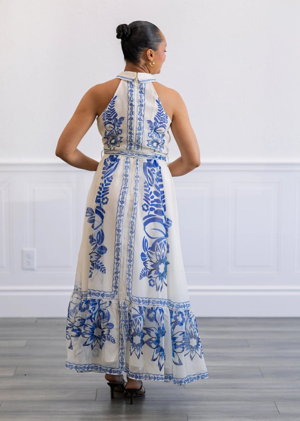 Printed Sleeveless Maxi Tie Dress- Blue