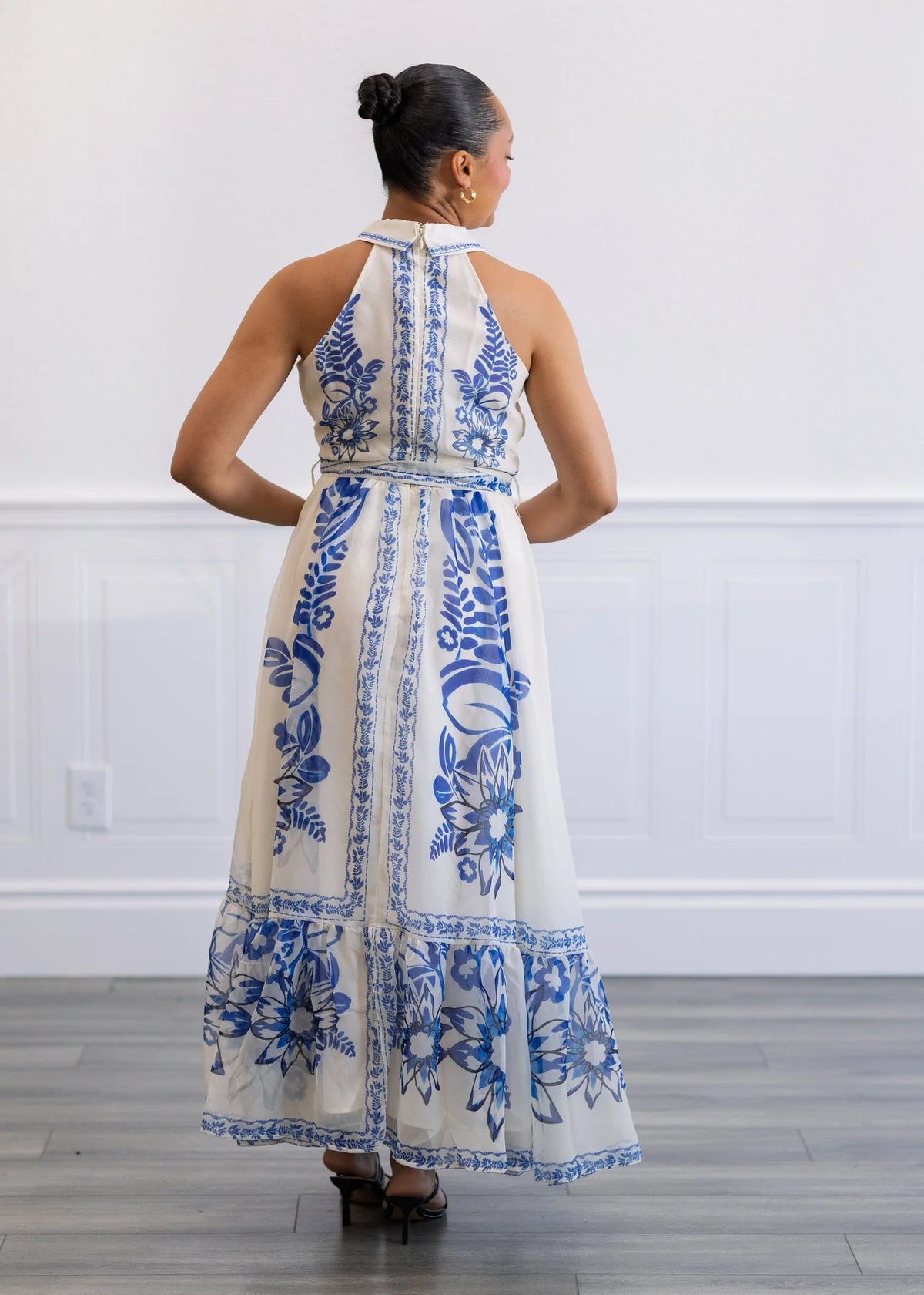 Printed Sleeveless Maxi Tie Dress- Blue