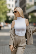 Sleeveless Mock Neck Regular- White