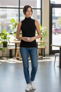 Sleeveless Regular Mock Neck- Black