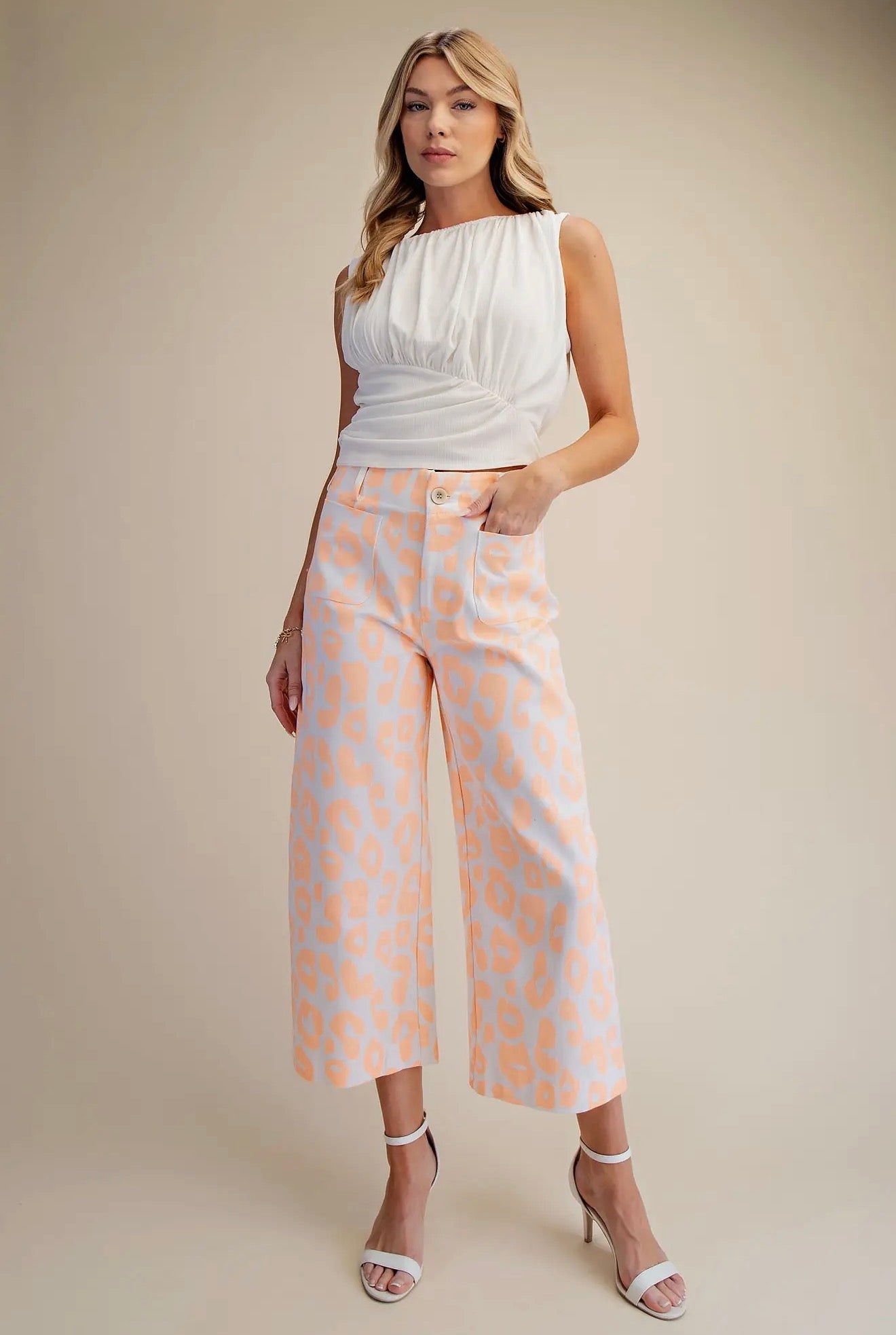 Cropped Wide Leg Leopard Pants