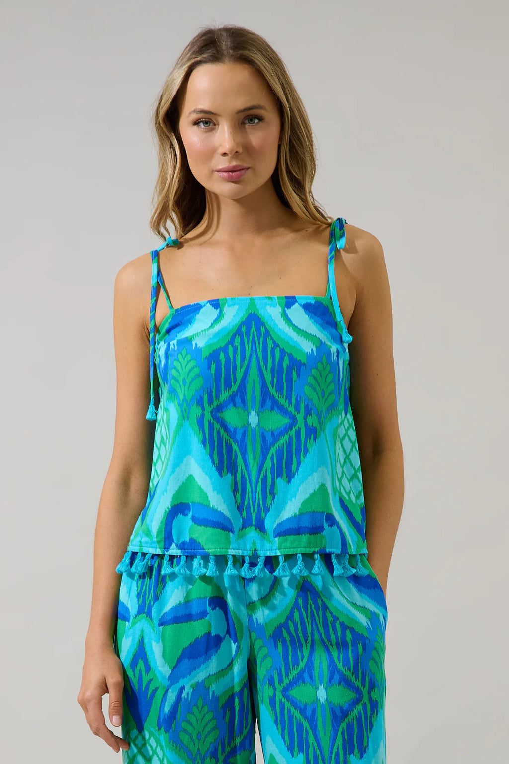 Bliss Tropical Yari Cami Top- Blue