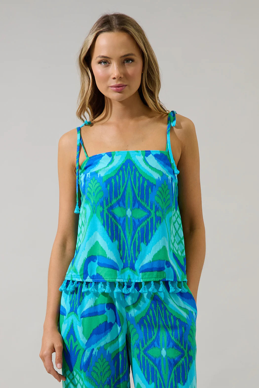 Bliss Tropical Yari Cami Top- Blue